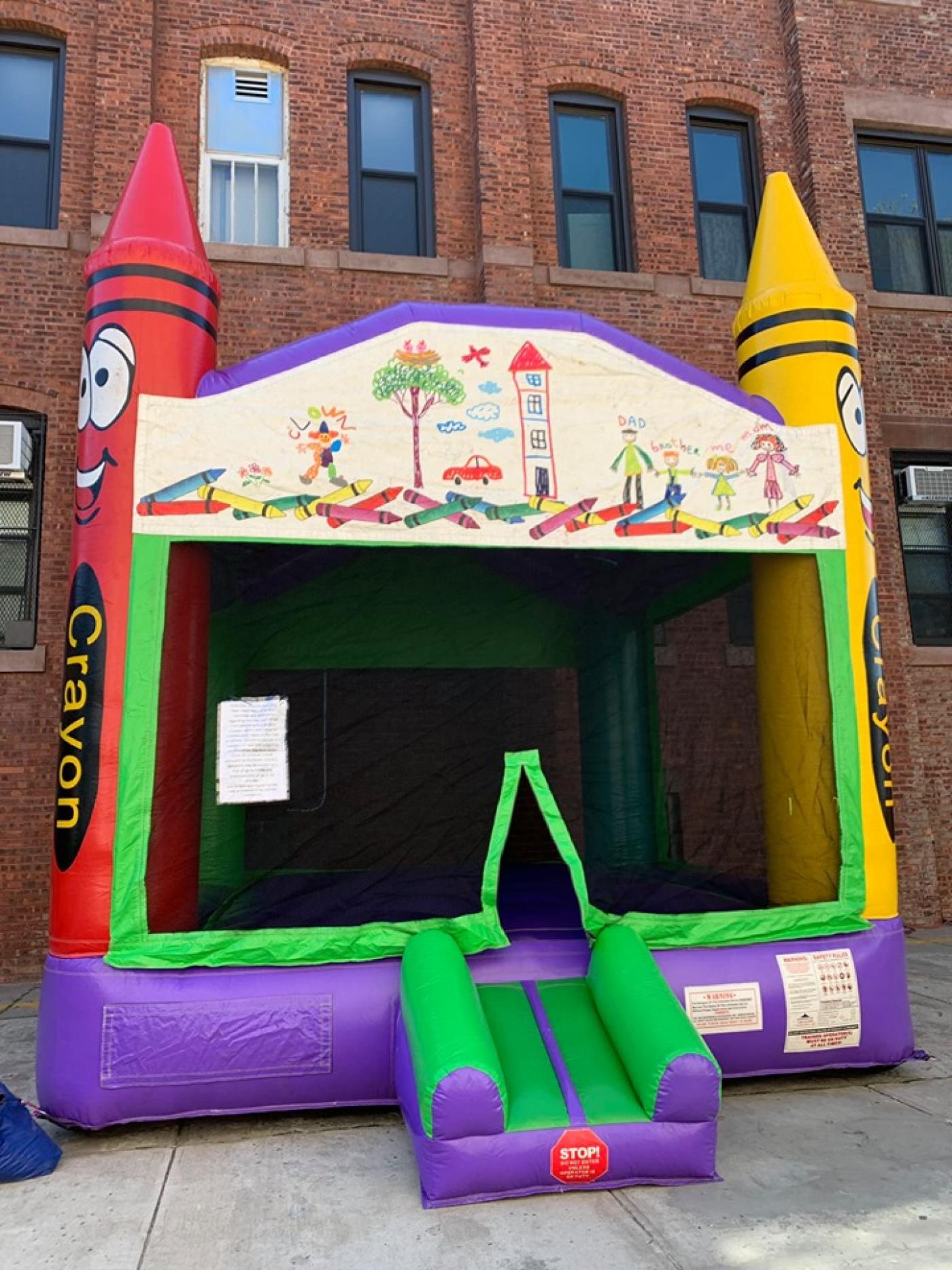 CRAYON CASTLE 15WX15L